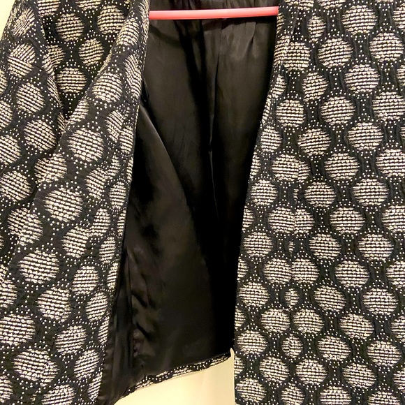 H & M Blazer - Picture 3 of 5